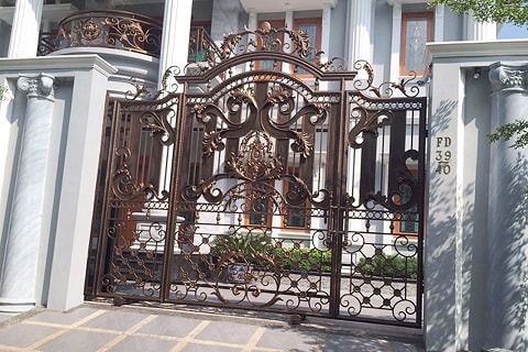 pintu-besi-solo