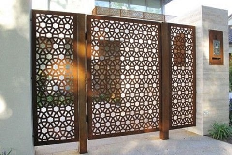 pintu-plasma-surakarta