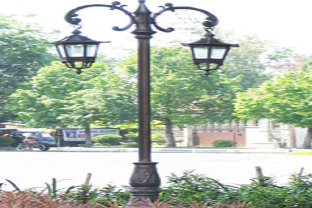 Brojowedono 6 - lampu-taman-surakarta